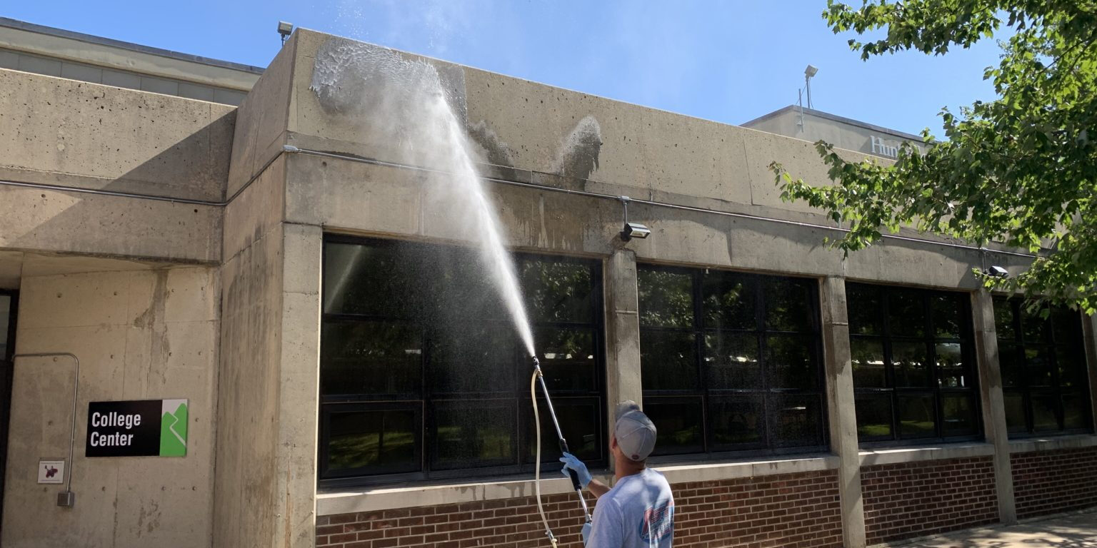Commercial Building Cleaning services from PSI Pressure Washing. Call Today.